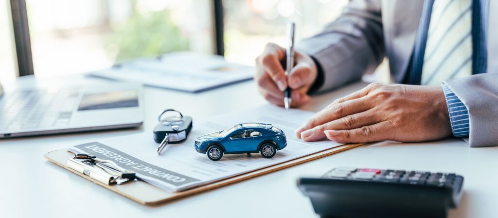Mending Beli Mobil Bekas di Dealer atau Perorangan?