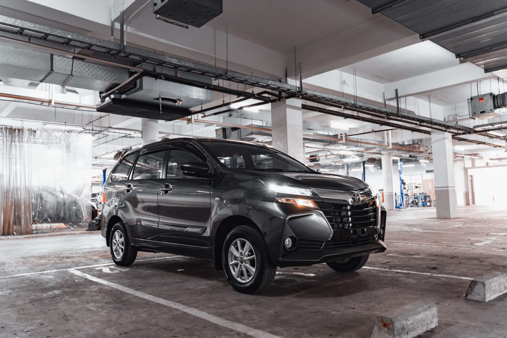 mobil avanza Gibran Rakabuming