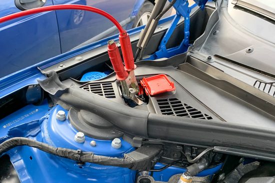Aki BMW E30 Boleh Dijumper sedangkan E36 Tidak, Beneran?