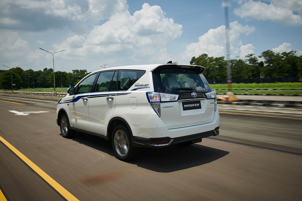 Kijang Innova EV