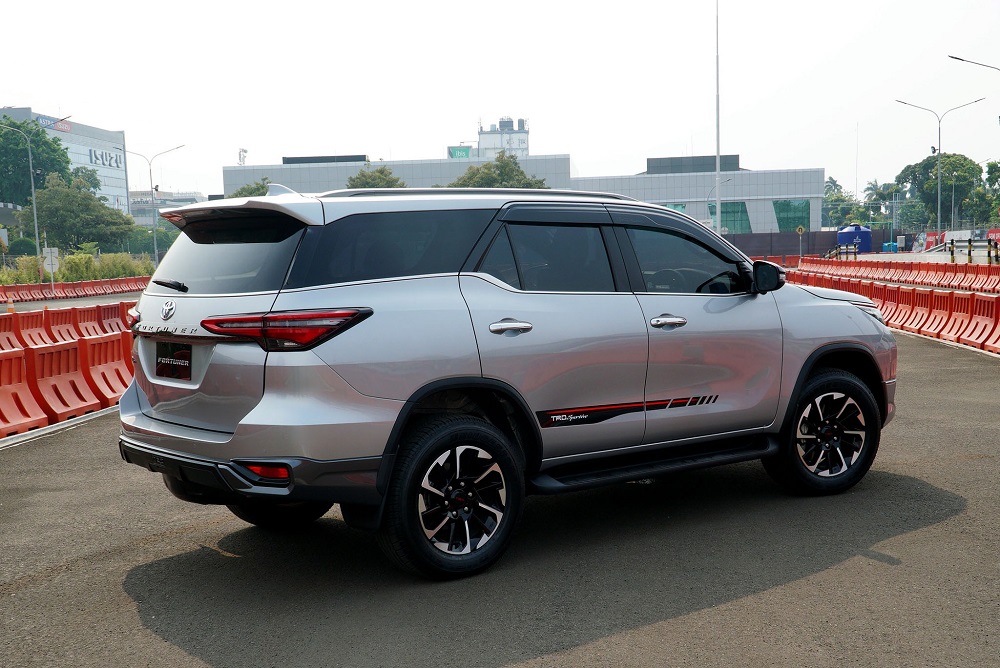 toyota fortuner