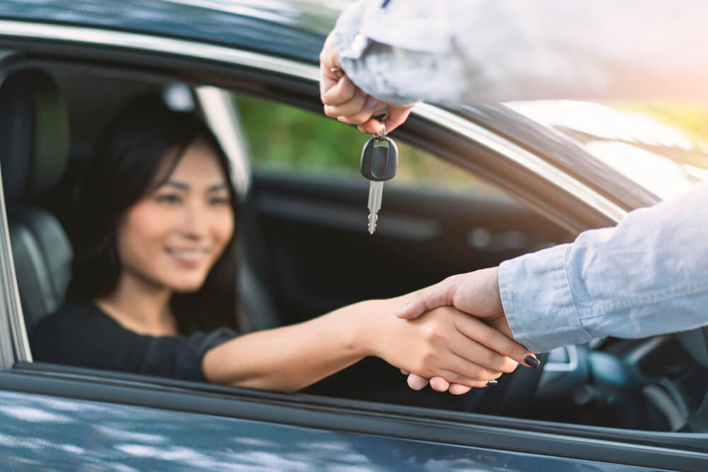 mobil ditarik leasing
