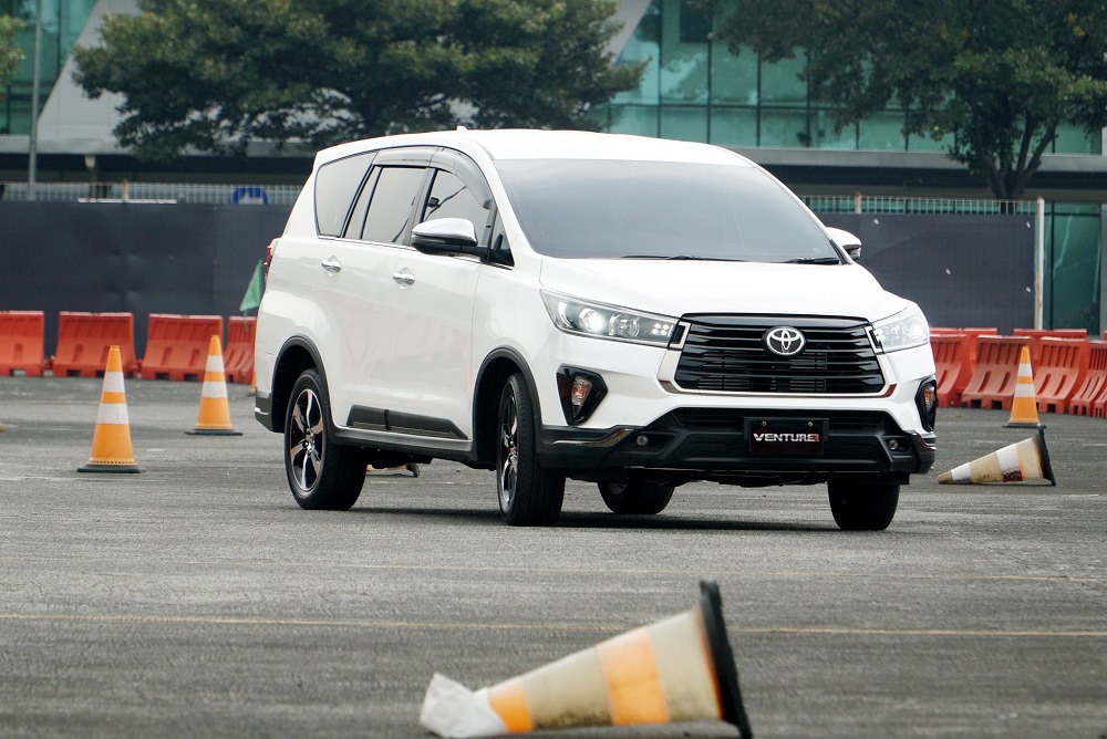 Siap-siap Mudik Balik Lebaran dengan Toyota Venturer