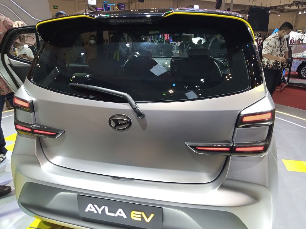 Daihatsu Ayla EV