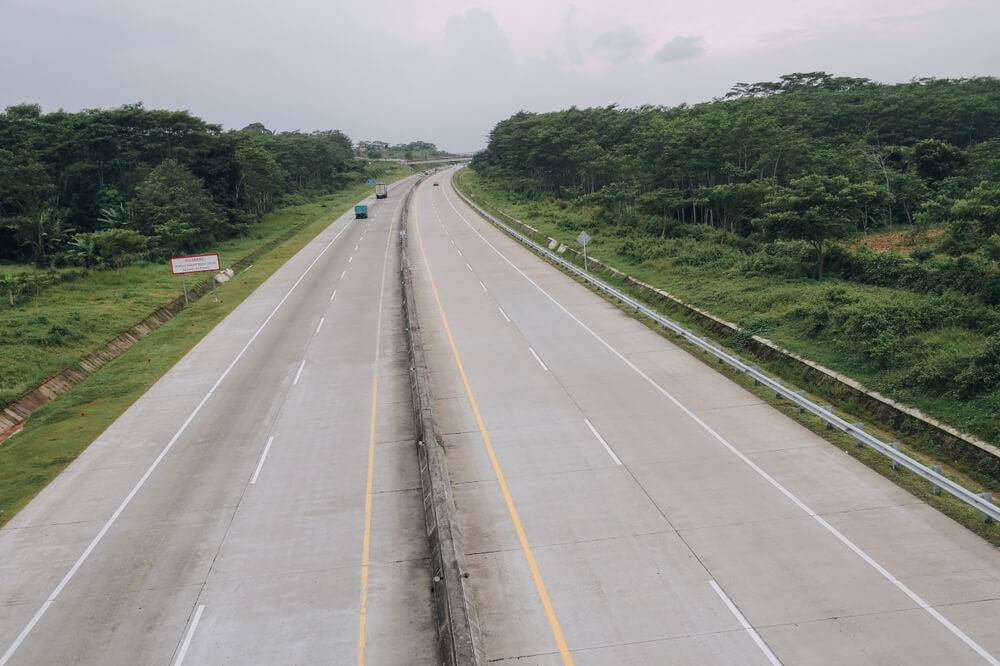 jalan tol terpanjang