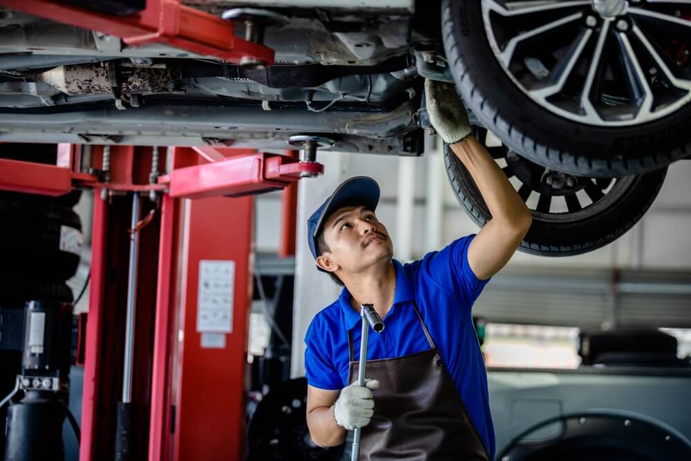 suspensi mobil empuk