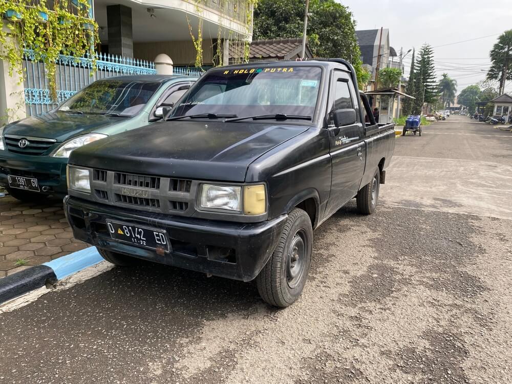 Sejarah Isuzu Panther