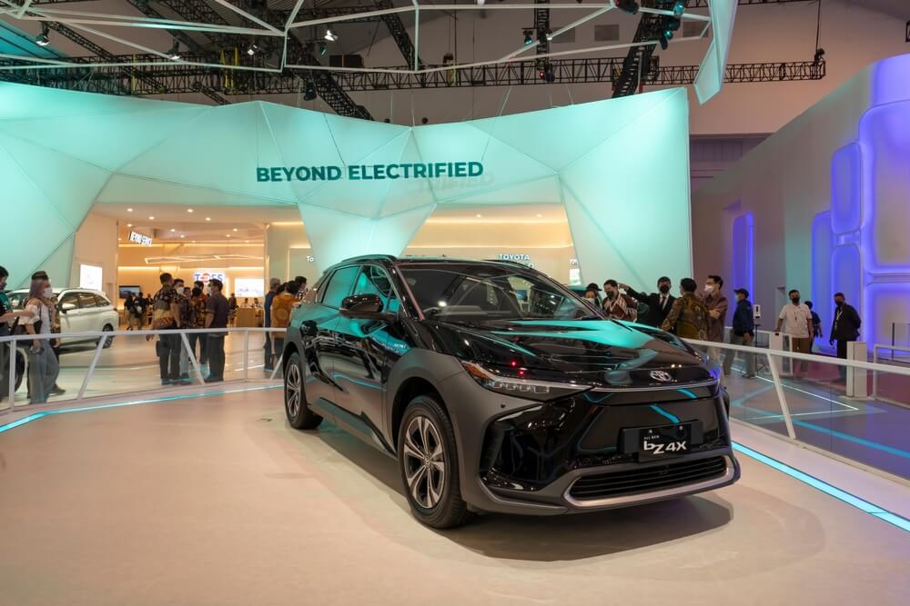 mobil listrik