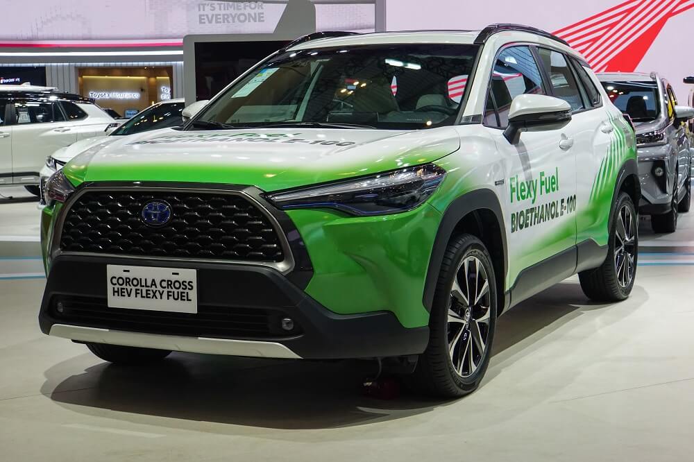 Apakah Mobil Hybrid Cocok Dipakai Travelling?