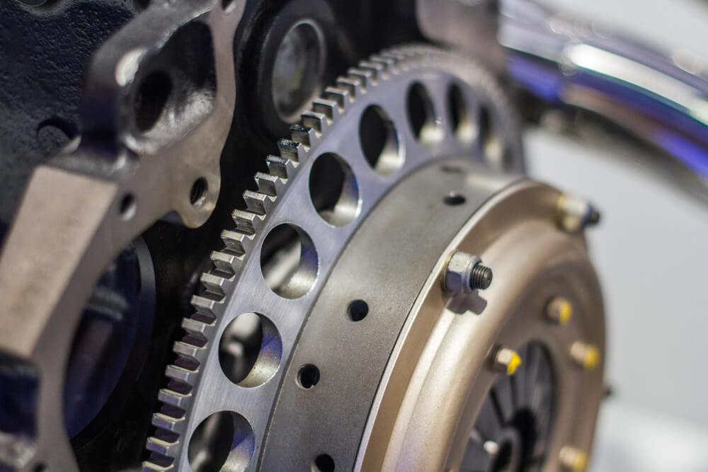 flywheel mesin kendaraan