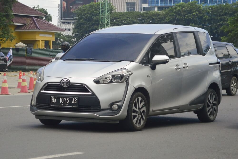 Toyota Sienta