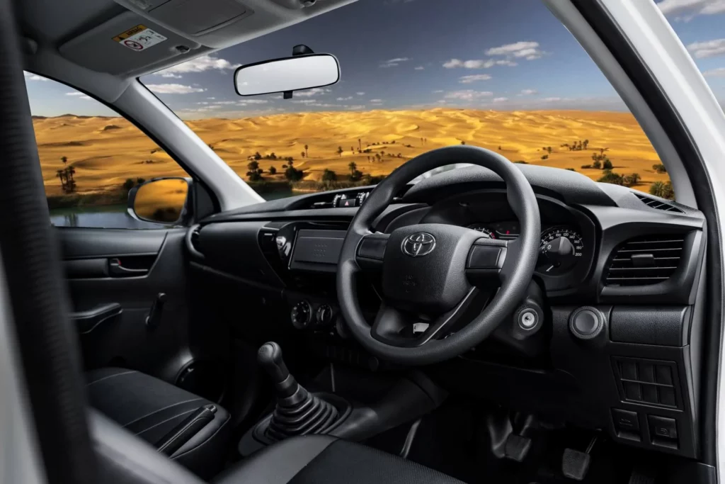 single vs double cabin toyota hilux