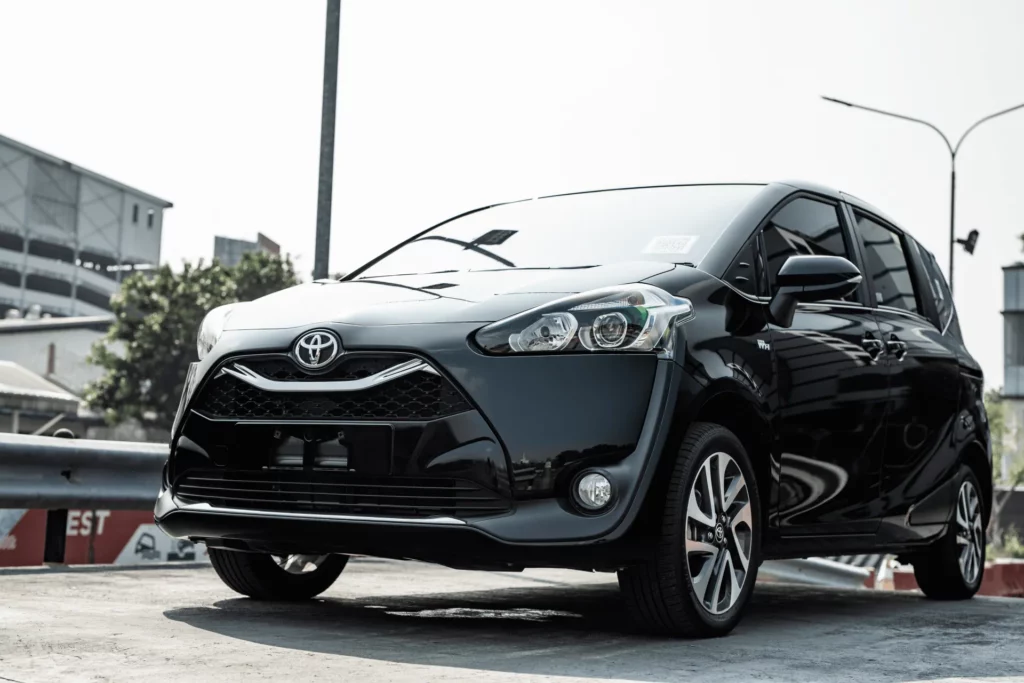 Mengapa Toyota Sienta
