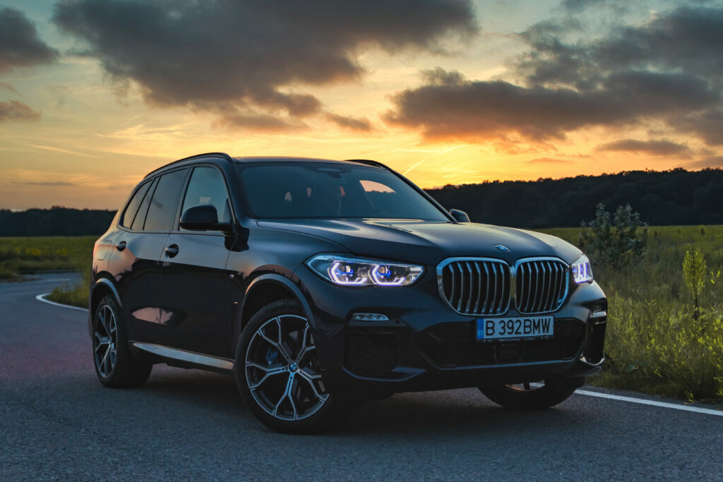 Akselerasi Gaya Hidupmu ke Level Berikutnya dengan BMW X5