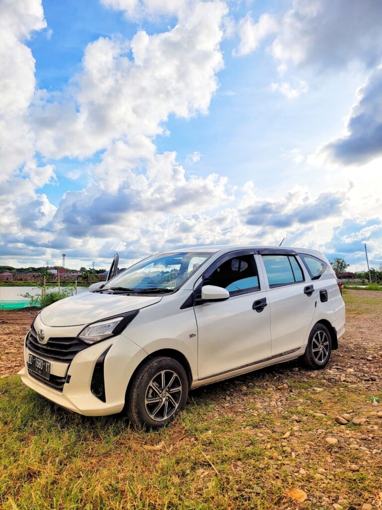 Review Mobil Bekas Calya