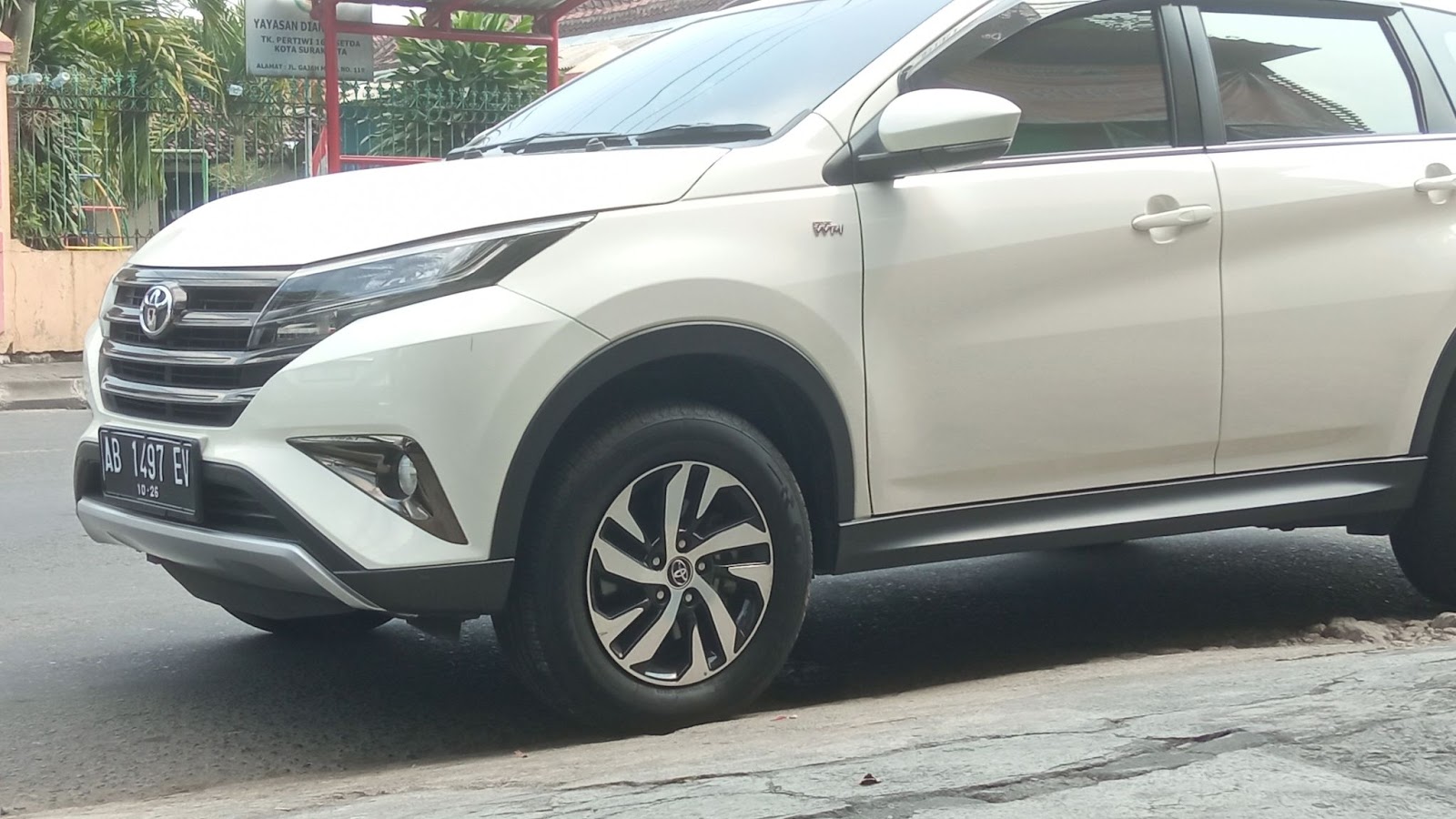 Panduan Memilih Ban yang Tepat untuk Kendaraan Off-road