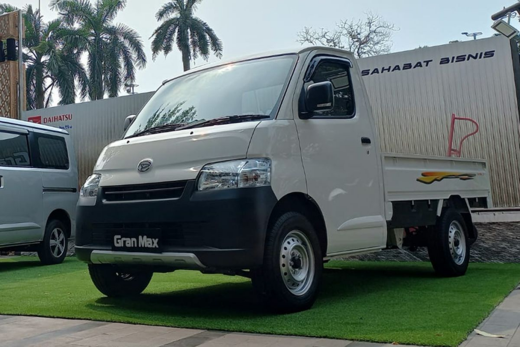 Cari Gran Max Pick Up