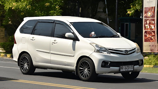 Daihatsu Xenia Terbaru: Fitur, Spesifikasi, dan Harga