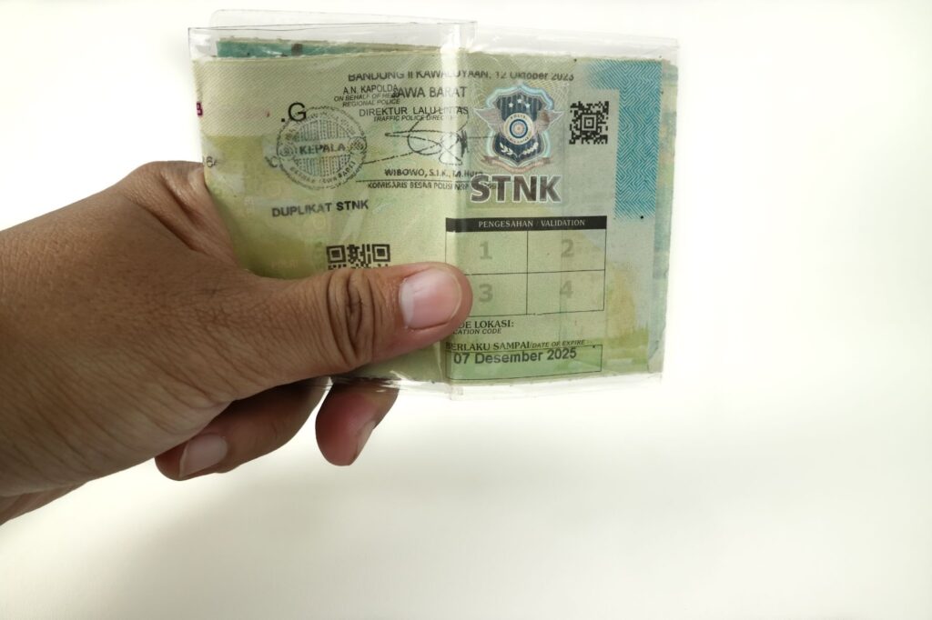Bunga Gadai BPKB Mobil Online