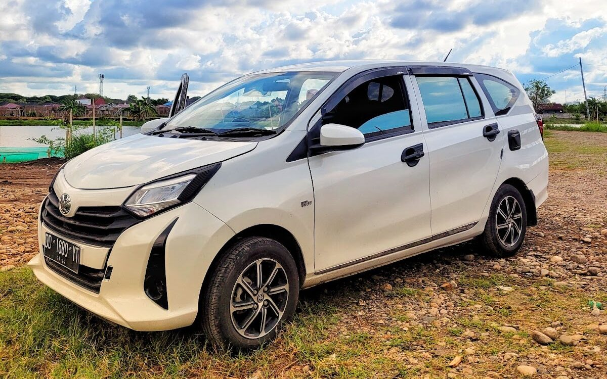 Spesifikasi Mobil Calya Bekas dan Perbandingan Varian
