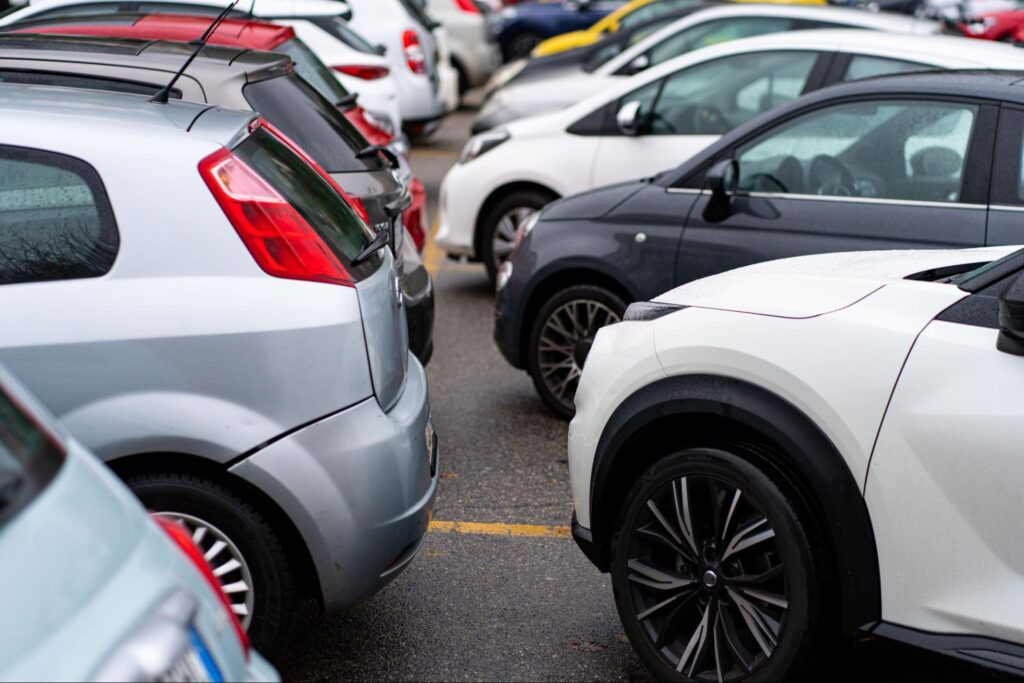 Cari Mobil Bekas Budget 100 Jutaan? Ini Pilihan Worth It-nya