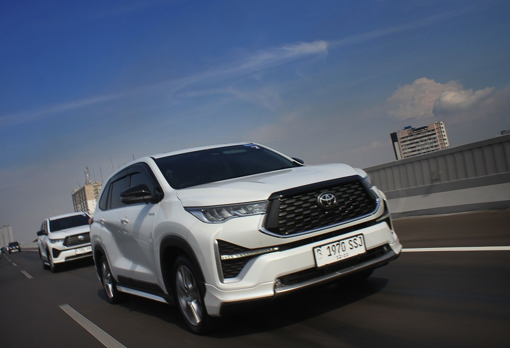 Innova Zenix Harga Terupdate dan Rincian Tipe Pilihan Keluarga
