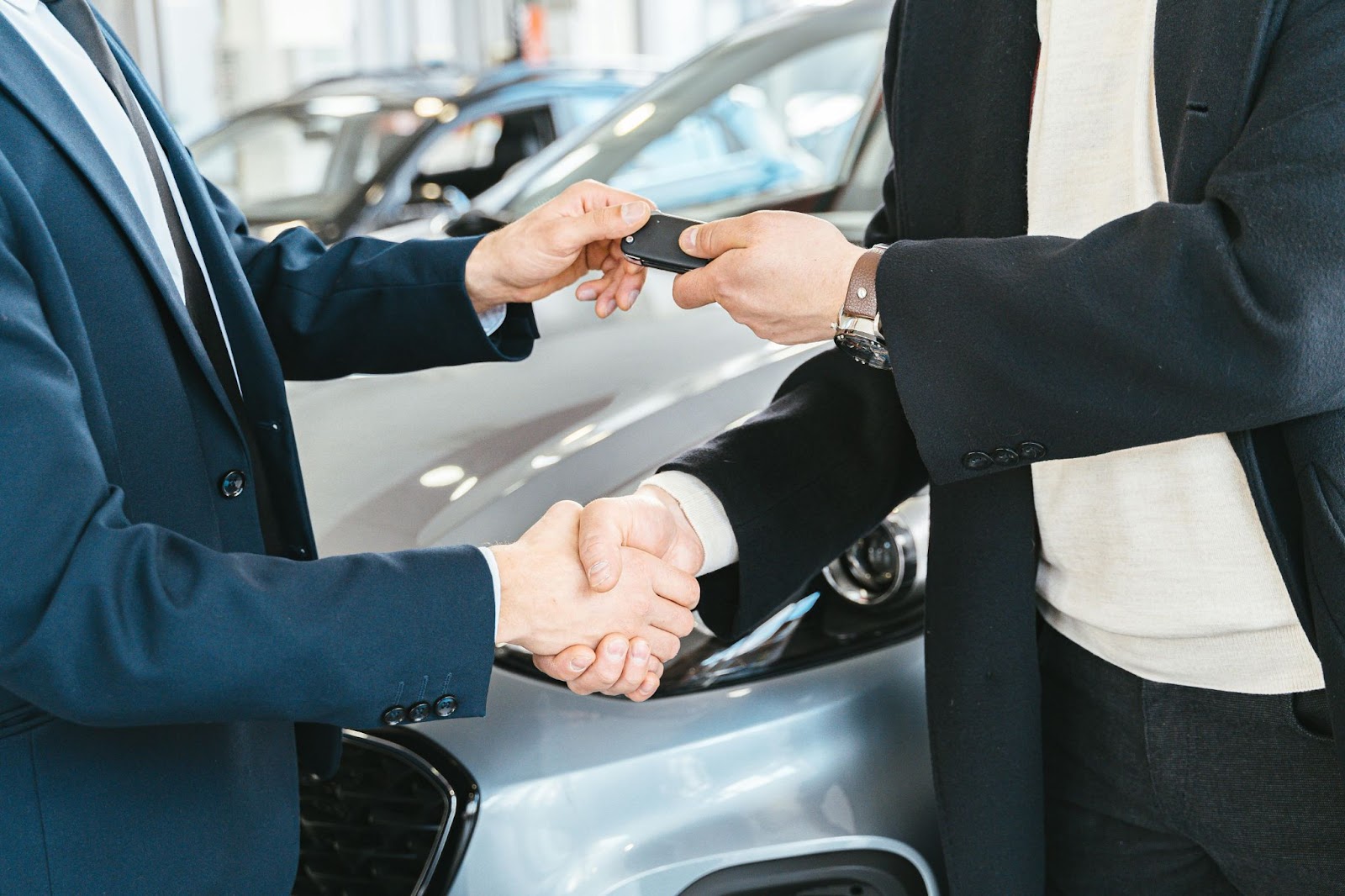 7 Ciri Mobil Bekas Kondisi Bagus yang Wajib Kamu Tahu Sebelum Beli!