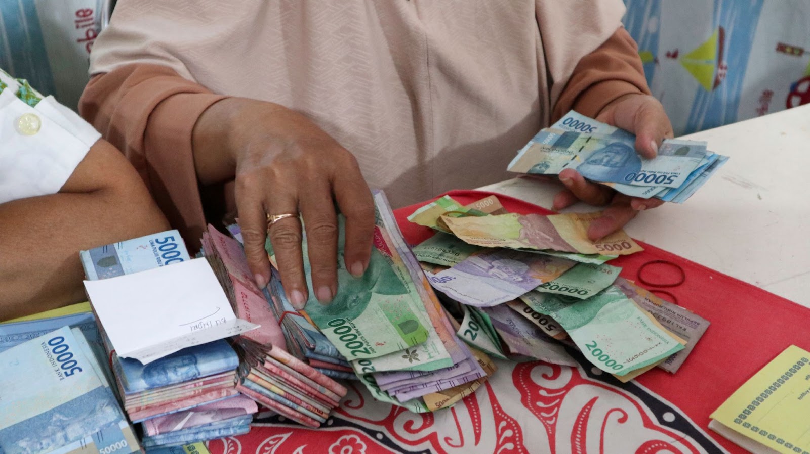 Butuh Pinjaman Syariah Tanpa Agunan? Ini Solusi Cepat Tanpa Jaminan!
