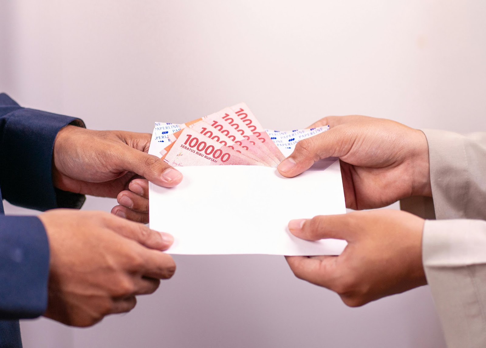 Cara Cepat Dapat Dana Puluhan Juta dari Mobil Kamu via SEVA, Resmi & Aman!