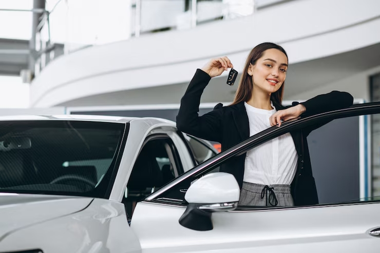 Daihatsu Xenia Bekas Bisa Kredit Online? Ini Cara & Tips Terbarunya di 2025