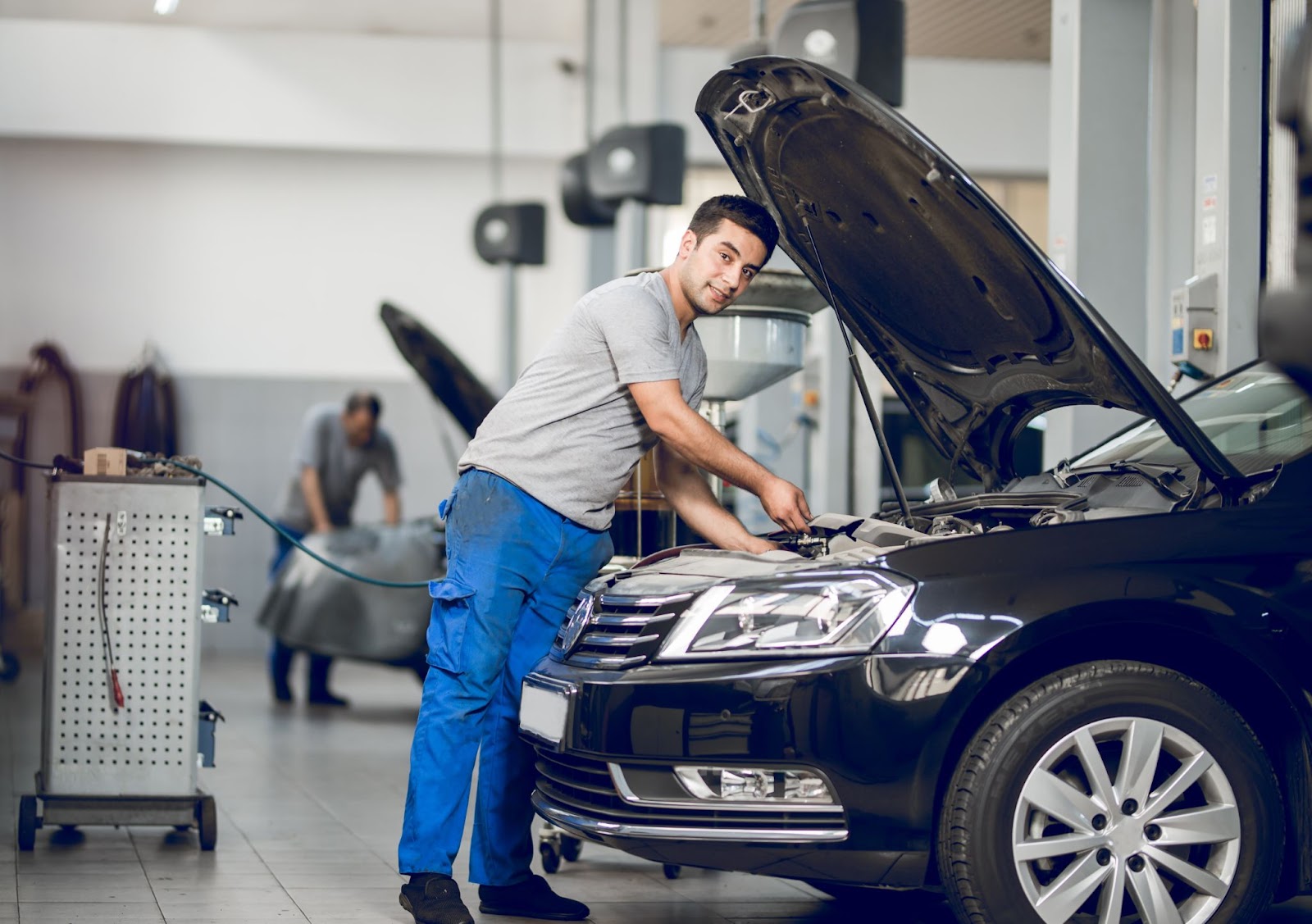 Berapa Biaya Tune Up Mobil di 2025? Ini Rincian Lengkap Sesuai Tipe Kendaraan