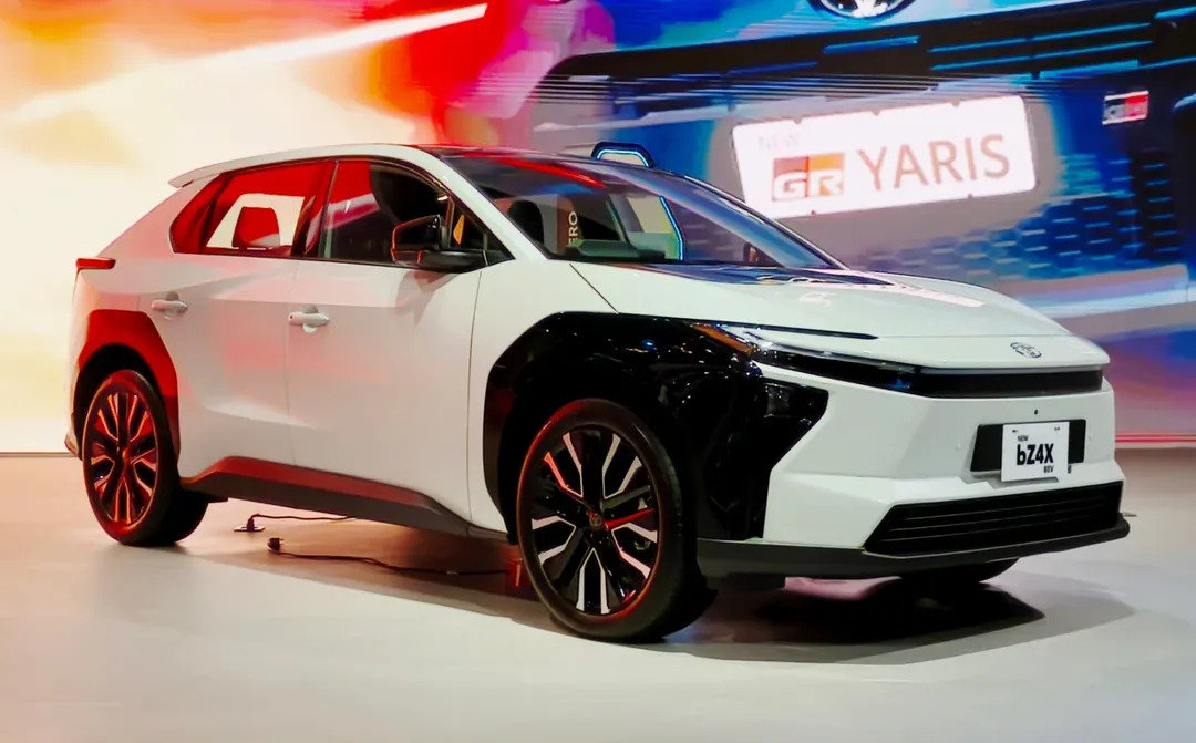 Gebrakan Toyota di GIIAS 2025 Bawa 30 Mobil Ikonik Konsep Masa Depan? Cek Teknologi & Modelnya!